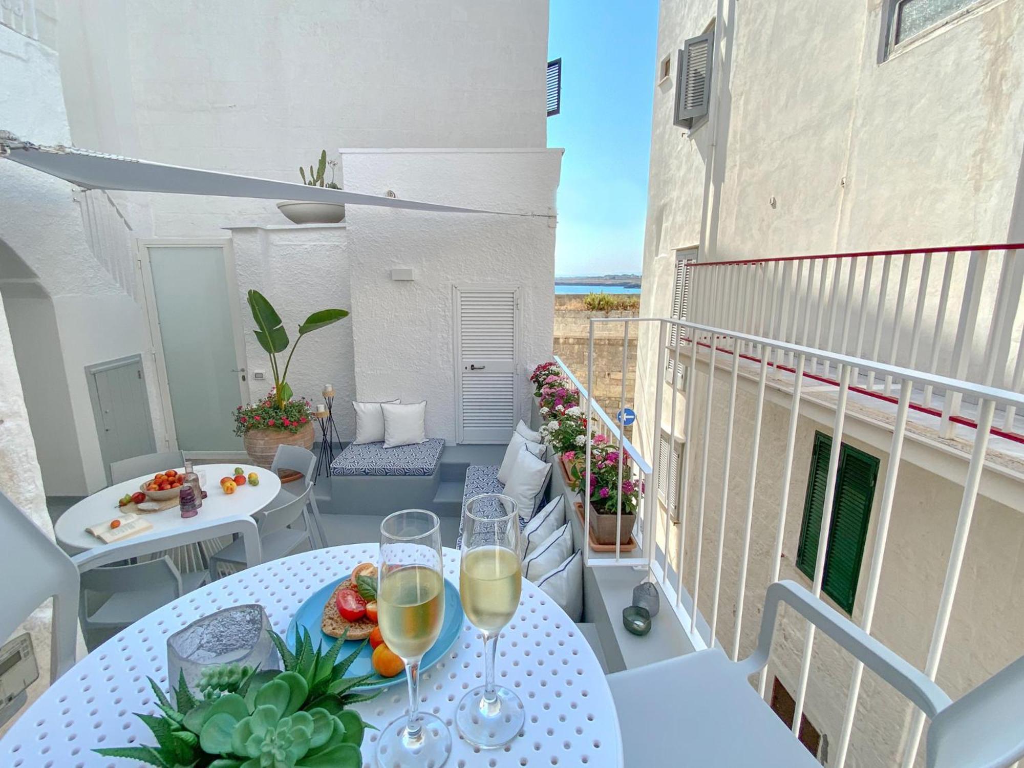 Td Casa Marea Seaside View In Prime Location Villa Monopoli Exterior photo